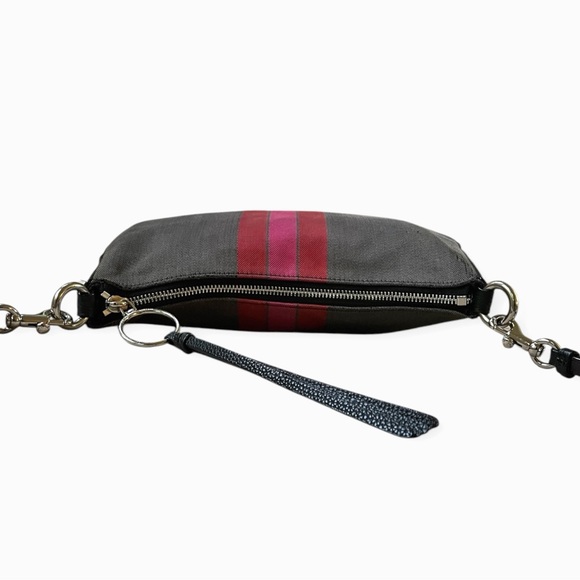 Coach Horse and Carriage Jacquard Sutton Crossbody 69647 Stripe Bag - Picture 4 of 13